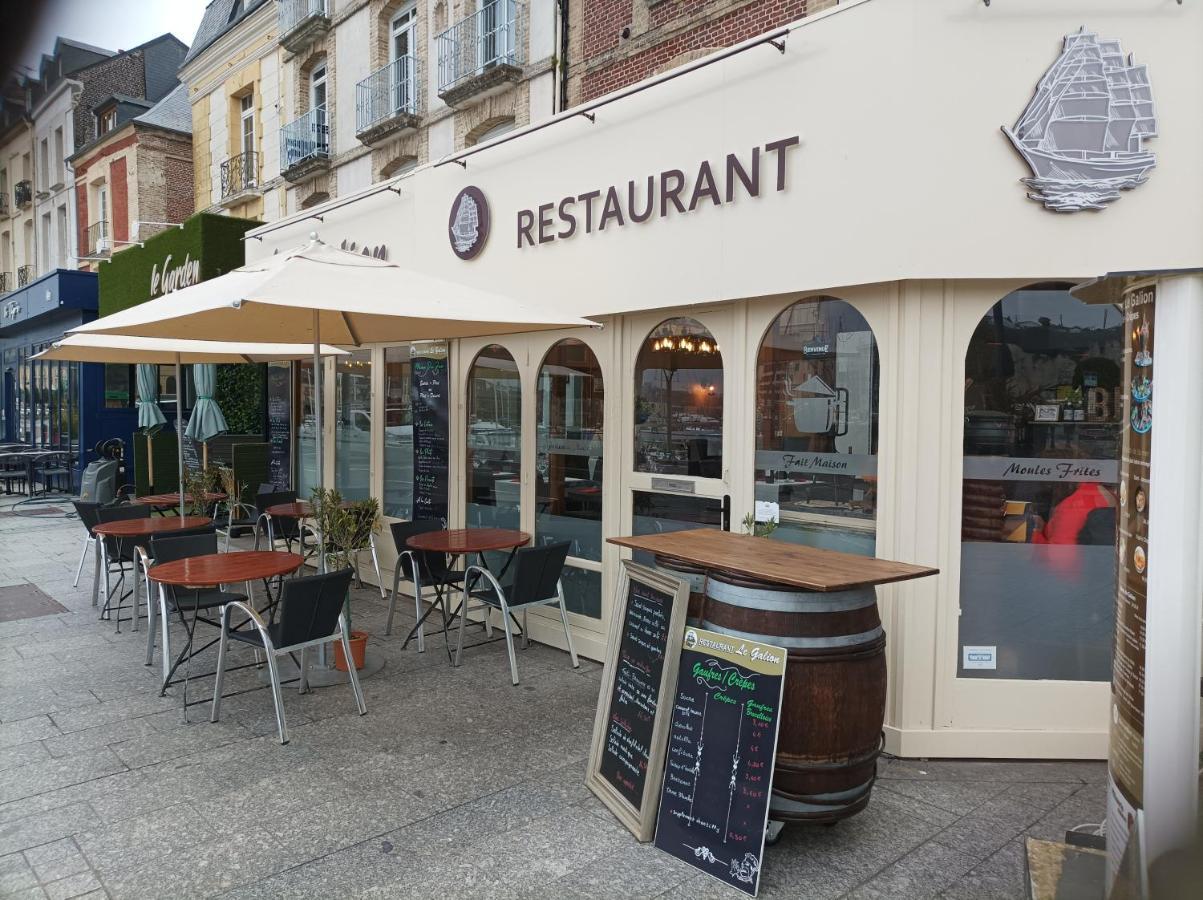 Colbert Appartement Dieppe Buitenkant foto